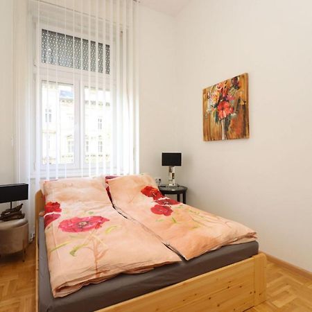 Ziti Citi Budapest Leilighet Eksteriør bilde