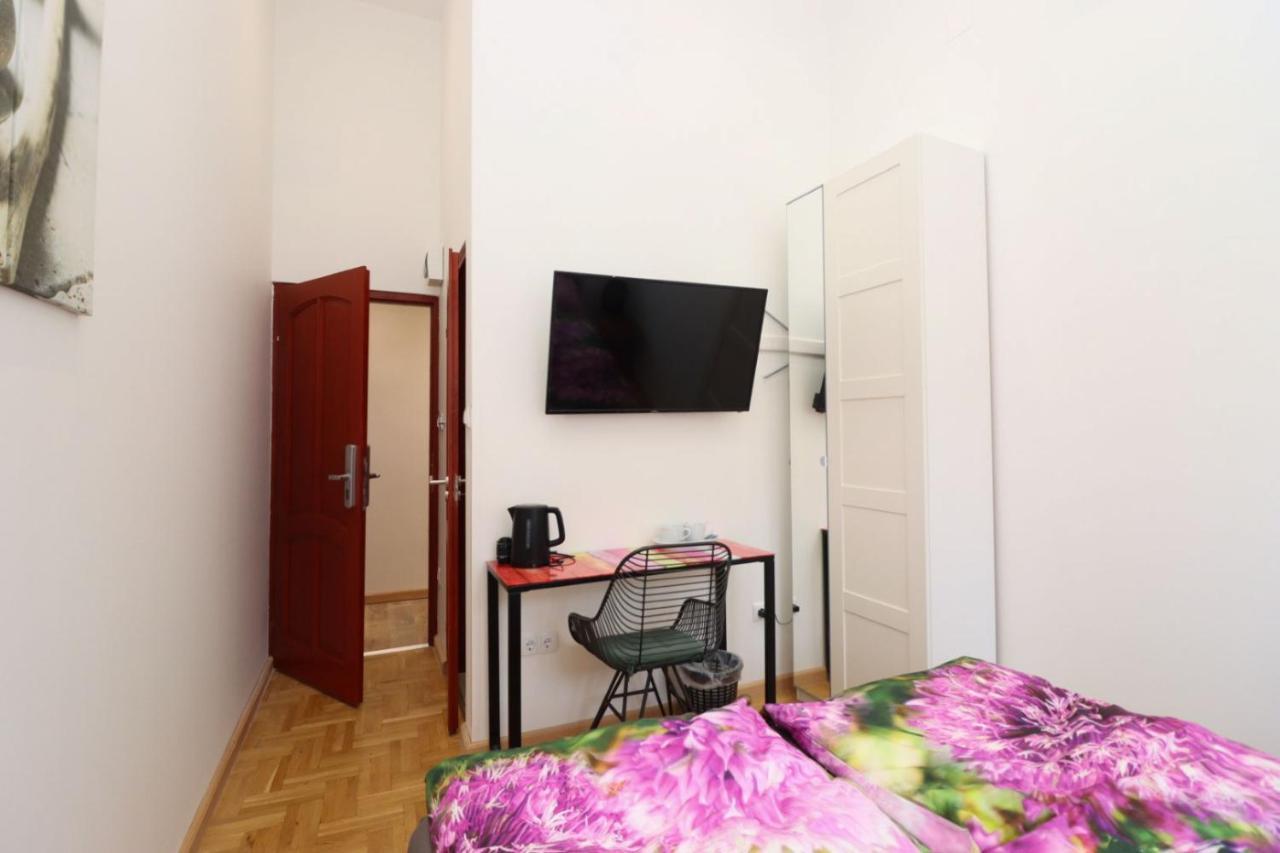Ziti Citi Budapest Leilighet Eksteriør bilde